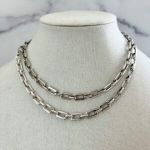 collar de cadena gruesa